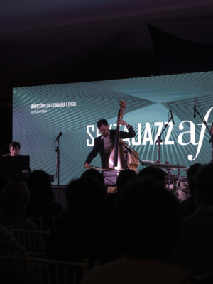 Vencedor do Grammy, Edu Ribeiro é convidado do Sexta Jazz AF de outubro